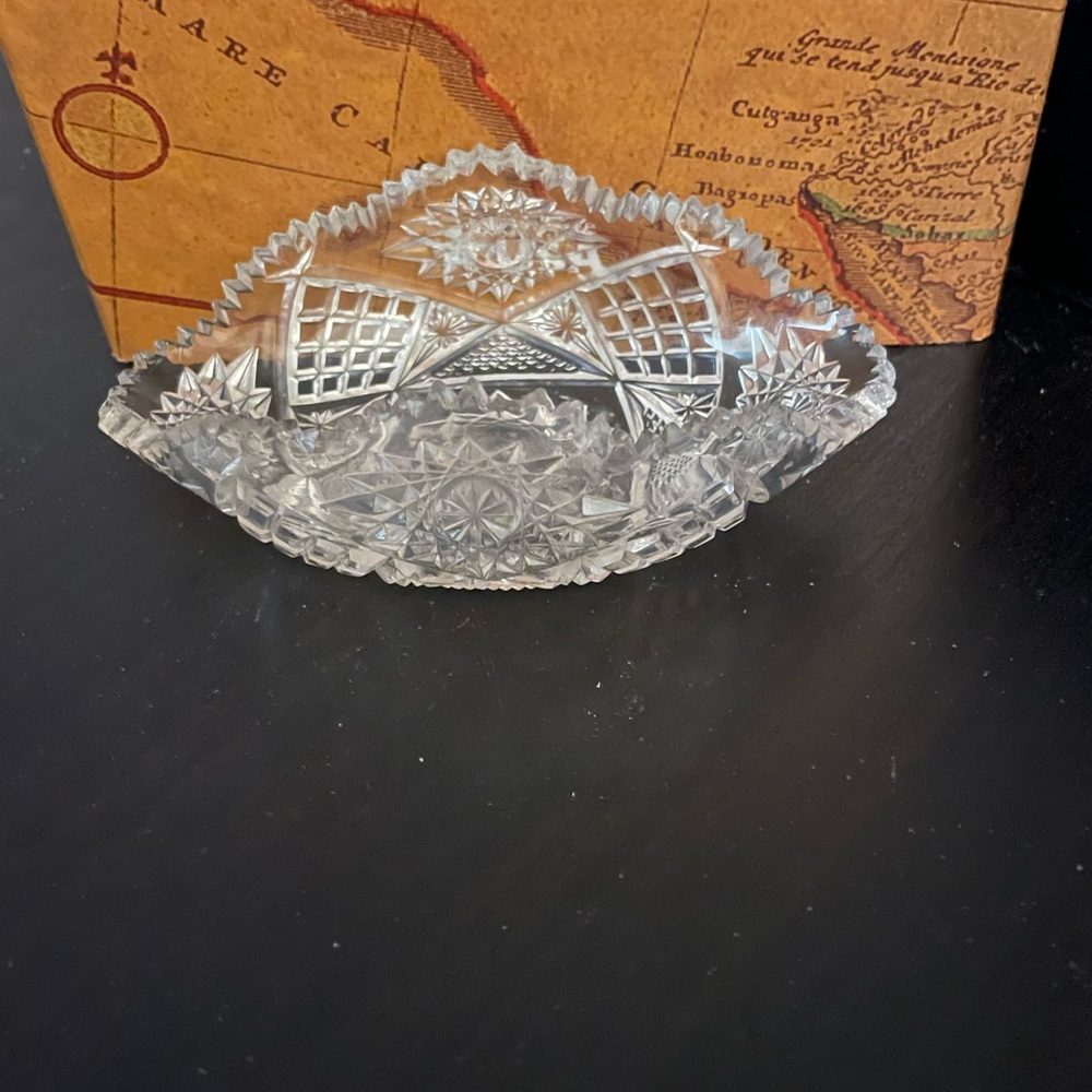 Vintage trinket dish to 1930